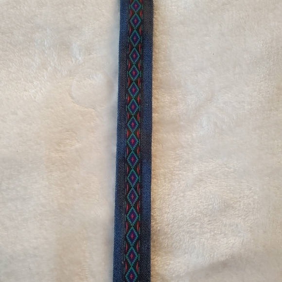 Wrist Slap - Picture 2 of 5